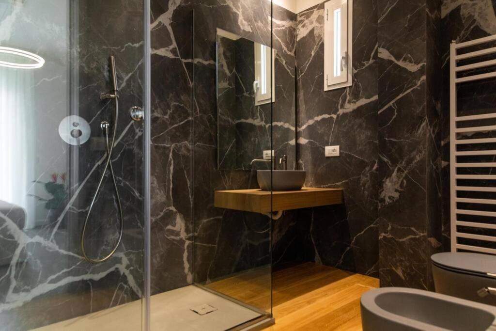 Luxury Appartament Jacuzzi Appartement